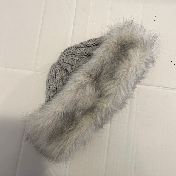 MARKS & SPENCER Winter Hat, Grey/White, Faux Fur, NWOT - Picture 1 of 4